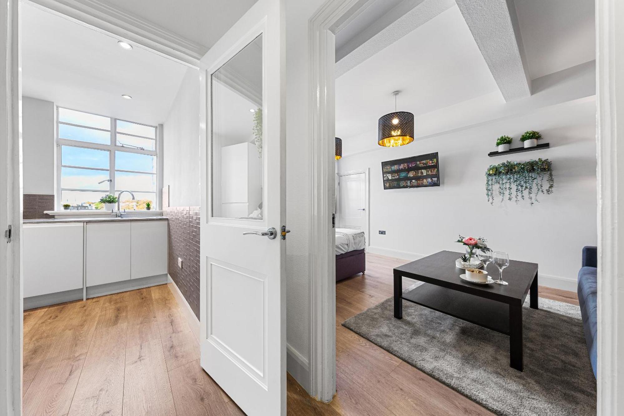 Central London Luxury, Relaxing Apartment! 2 Mins From Paddington Station! ภายนอก รูปภาพ