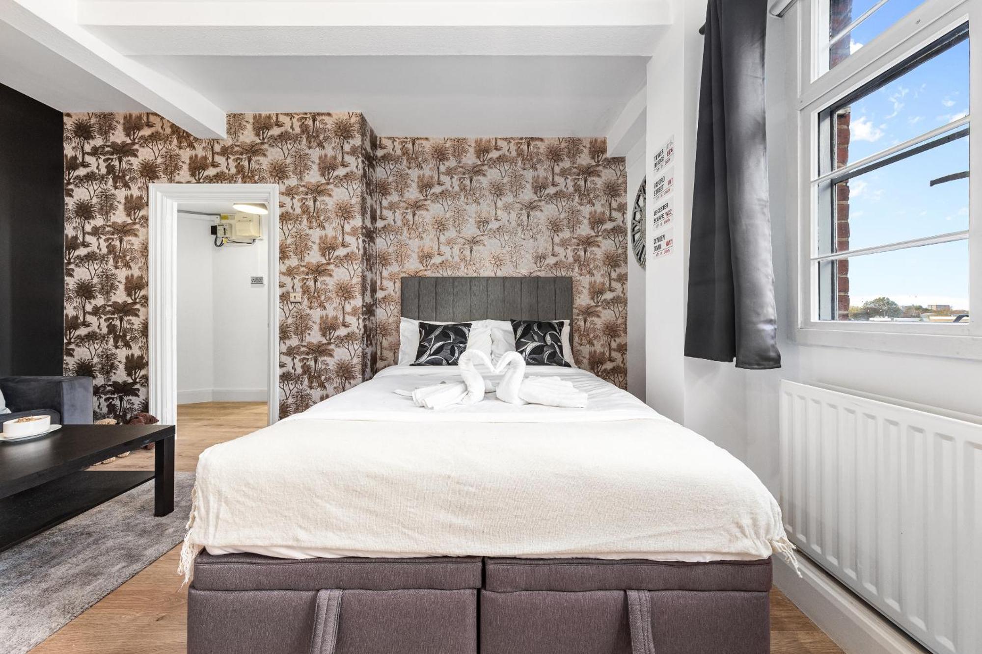 Central London Luxury, Relaxing Apartment! 2 Mins From Paddington Station! ภายนอก รูปภาพ